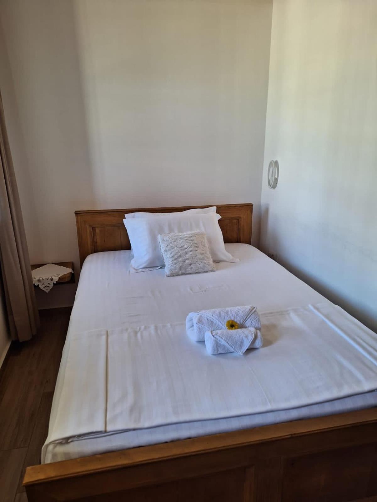 Guesthouse Riverside Berat Buitenkant foto